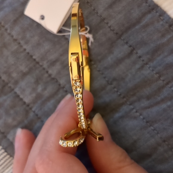 Jeweled Bow Bangle - Picture 3 of 4